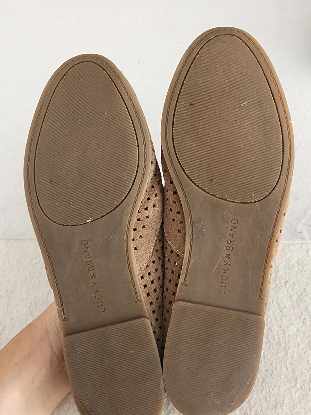 Lucky Brand Perforated Suede Loafers Womens 8.5 Tan Slip On Flats Casual Boho